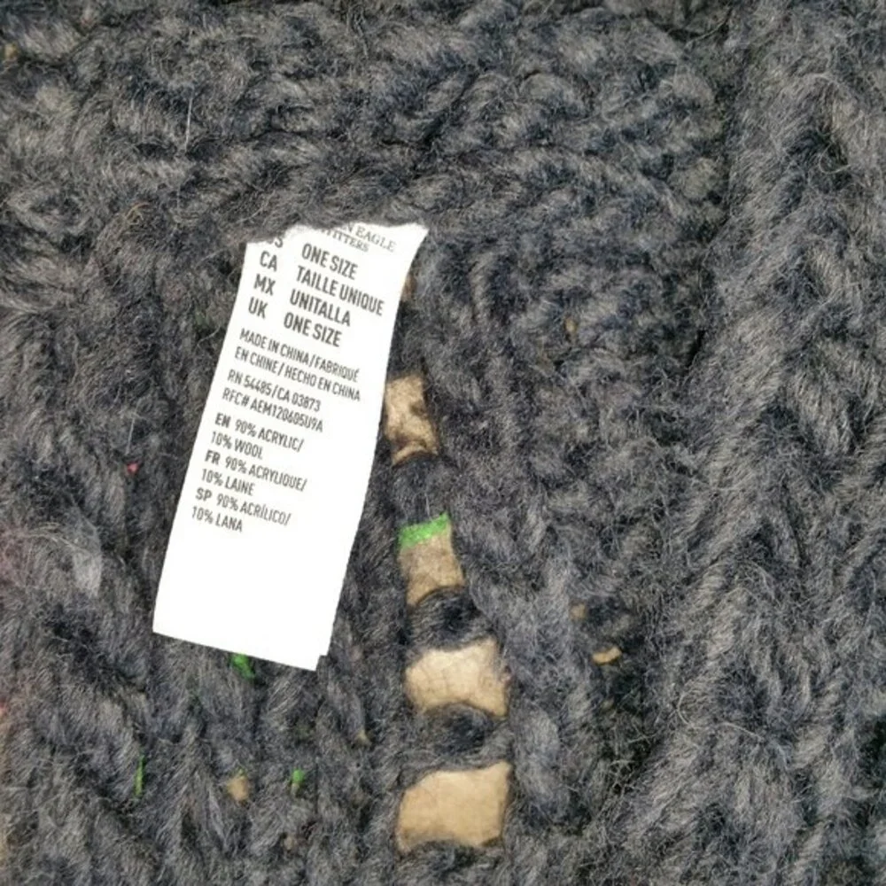 American Eagle Outfitters Chunky Gray Winter Scarf